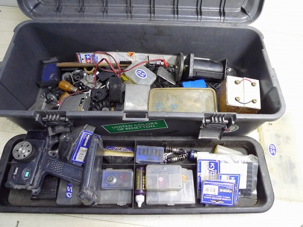 ▲101331▲エンジンラジコン関連部品パーツ色々大量まとめて