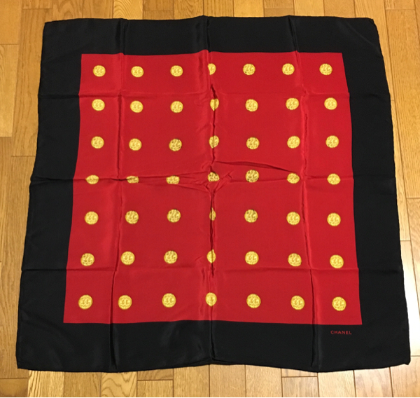 シャネル 赤系 スカーフ