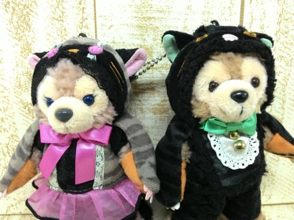 ダッフィーシェリーメイぬいぐるみバッジ ハロウィン2014 E7U5