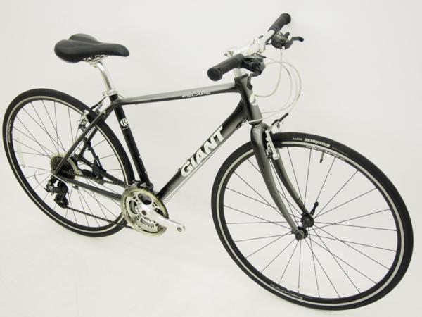 東京都杉並区 GIANT ESCAPE R3 クロスバイク 2015年モデル Sサイズ 