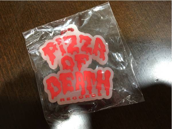 death メルカリ OF - of DEATH ラバーキーホルダー 紫 希少PIZZA pizza