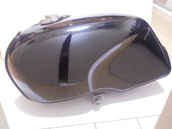 ◆即決！ホンダ/GB400/500 純正タンク　ブラック　艶あり♪