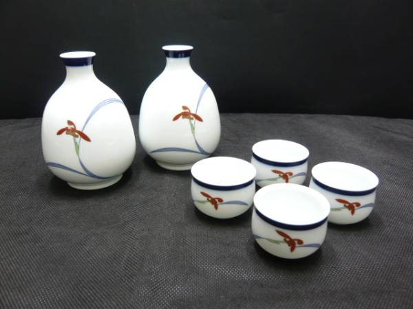 ☆陶磁器☆香蘭社☆徳利、御猪口セット☆とっくり、おちょこ☆【刻印