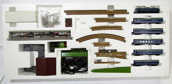 鉄道模型 TOMIX 90023 Basic Set Series 3 TOMIX 90023 Basic Set Series 3 - メルカリ