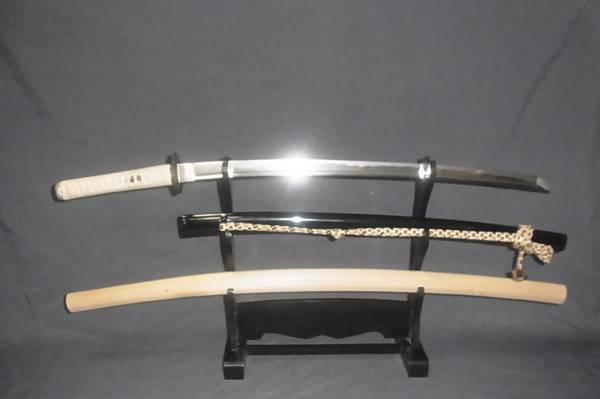 現代刀　◆　菊池住惟忠　◆　居合　　７２．７ｃｍ