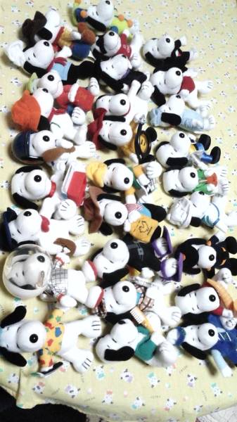 スヌーピー マクドナルド カレンダー2001年2月？ ナンバリング 28体  