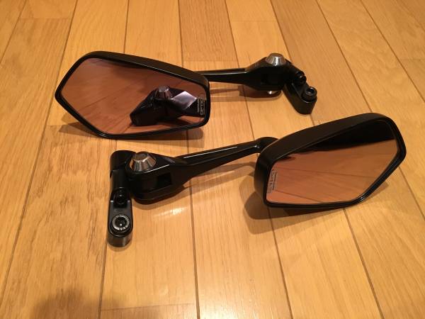 正規品，人気 タナックスナポレオン シャークミラー２ 左右１セット AOS２-BB 黒(ミラー)｜売買されたオークション情報、yahooの商品情報をアーカイブ公開 - オークファン ミラー