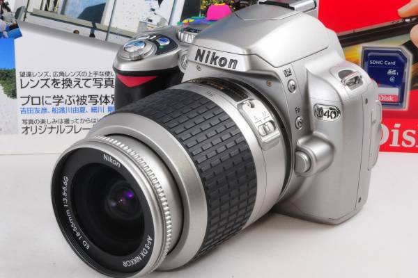 カメラ Nikon D40レンズキット シルバー