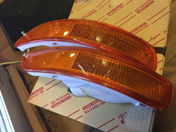 カローラバン フロントウインカー AE100 COROLLA 100系 USDM KOITO  