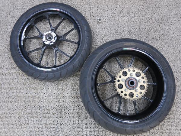 ドゥカティ M1100/M796 848 ハイパーモタード939/821 マルケジーニ