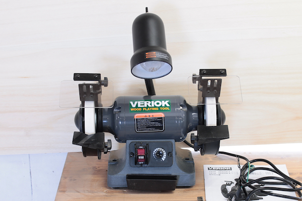 VERIOK 6インチ・ベンチグラインダー VSG-6 中古美品 VERIOK 6インチ・ベンチグラインダー VSG-6 中古美品