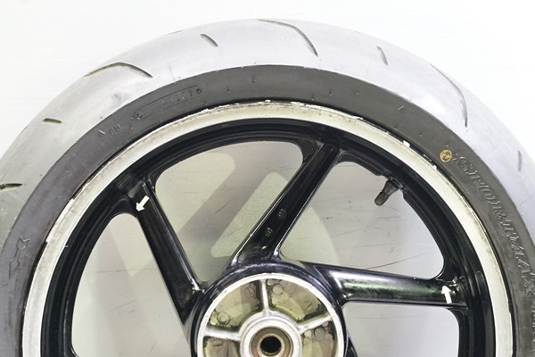 CB400SF Ver.S☆社外 17インチ×4.50J ワイド リアホイール 黒 検【ホンダ NC31 NC39 バージョンS】☆Yd55BC