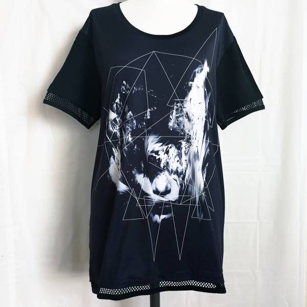 the Gazette 20周年HELESY限定Tシャツ - メルカリ the GazettE Tシャツ