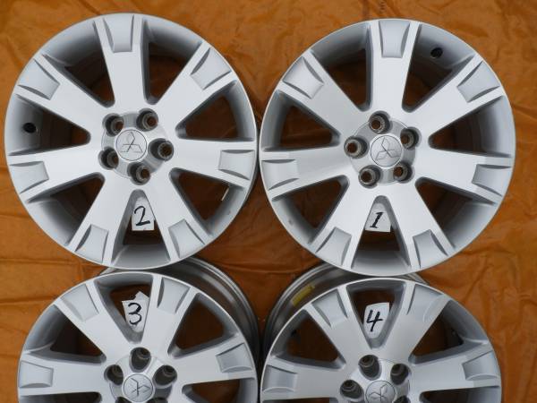 販売大特価 18インチ三菱純正デリカD5用ホイール4本セット中古品 