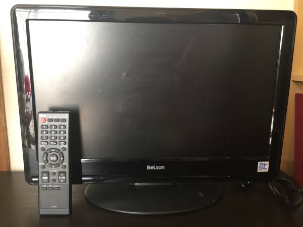 19型液晶テレビ 2011年製 Belson DS19-11B リモコンあり 千葉県より発送
