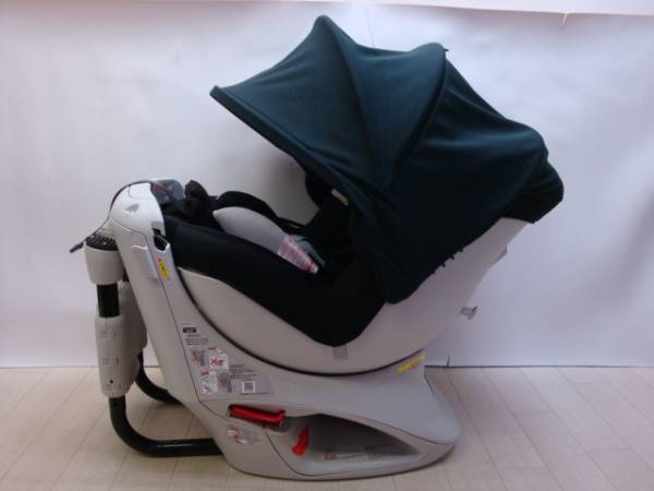 幌(ほろ)付きです！▼エールベベ クルットNT ワイズ ALB820 360度回転 ▼フルクリーニング済み♪　■管理番号427-141