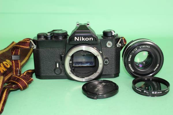 ●ニコン Nikon フィルムカメラ FM ボディ + レンズ NIKKOR 50mm 1:1.8 (シャッター不可・ジャンク)