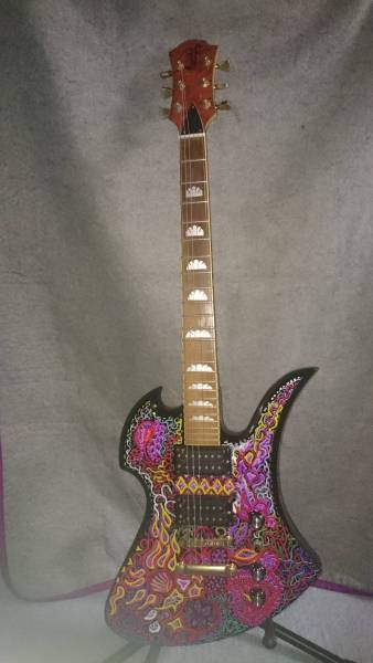 良・美品】サイケペイント・hideモデル。モッキンバード。ソフトケース