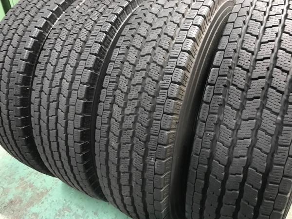 ☆2015年良品☆ヨコハマ ice GUARD IG91 アイスガード 195/80R15