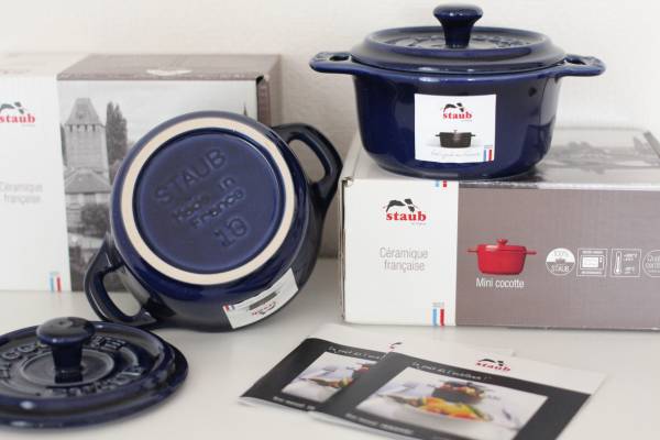 新品　ストウブ セラミック ココットラウンド 2個セット フランス製　ブルー　STAUB 廃盤レア品　