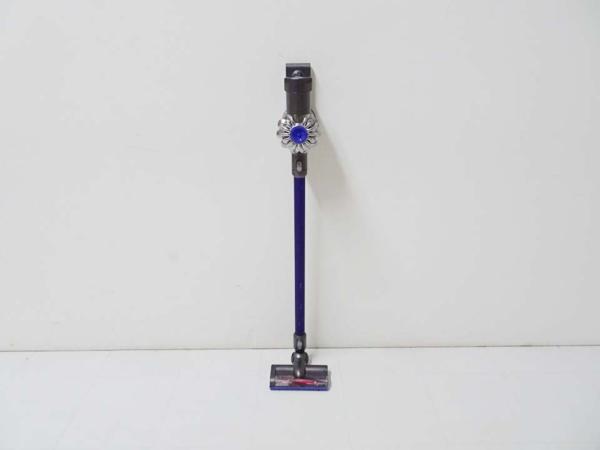 Dyson DC62 ダイソン サイクロン式 コードレスクリーナー ダイソン