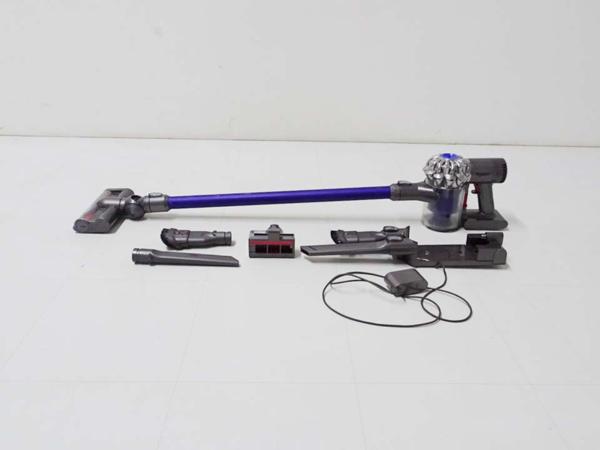 Dyson DC62 ダイソン サイクロン式 コードレスクリーナー ダイソン