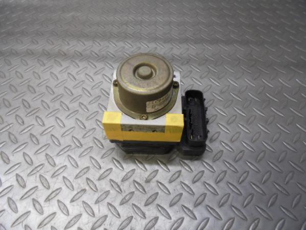 17◆エルグランドE51★ＡＢＳユニット/アクチュエーター◆117