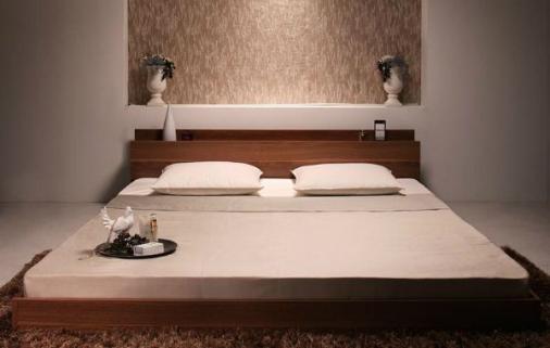 【品質保証，大得価】 今だけ 特別価格 北欧 クイーン ベッド マットレス コンセント モダン クイーンベッド フロアベッド ブラウン(マットレス付き)｜売買されたオークション情報、yahooの商品情報をアーカイブ マットレス付き