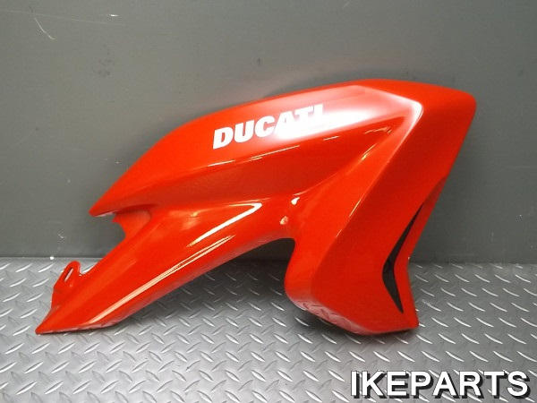 DUCATI ハイパーモタード 純正サイドカウル 87ID:Ae072855000