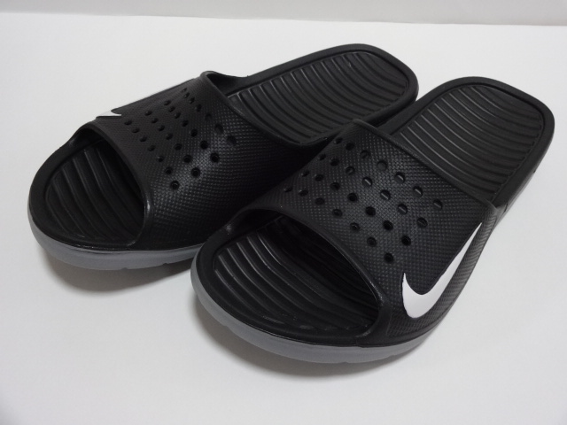  自宅保管品 NIKE ナイキ ソーラーソフト スライド サンダル 男女兼用 ２４㎝(24.0cm以下)｜売買されたオークション情報、yahooの商品情報をアーカイブ公開 - オークファン 24.0cm以下