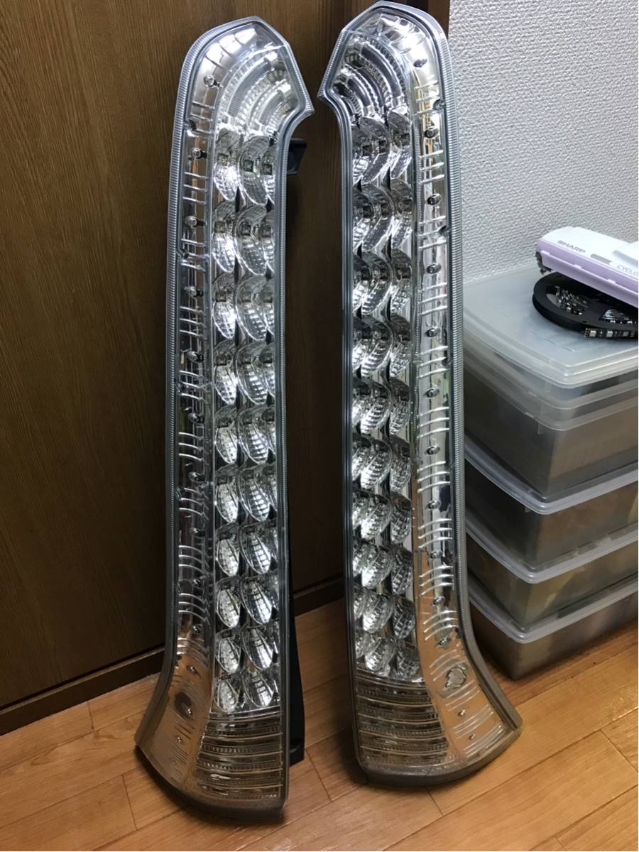 c25 セレナ LED テール 左右 セット c25セレナLEDテール左右セットに