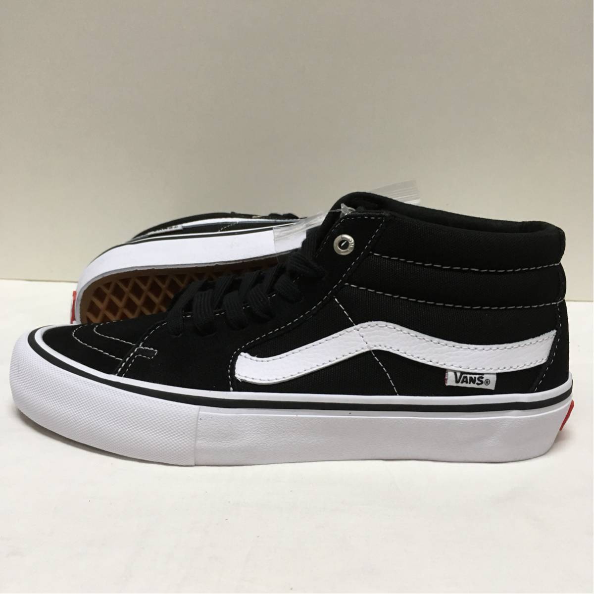 VANS バンズ SK8-MID PRO/BLACK WHITE 27.5cm 新品 US9.5 海外正規品
