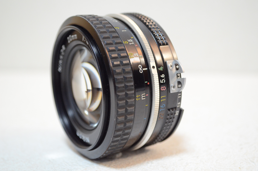 ニッコール 20mmF4　（マニュアルフォーカス） ☆美品動作品☆Nikon ニコン NIKKOR 20mm F4 ニコン 一眼カメラ用