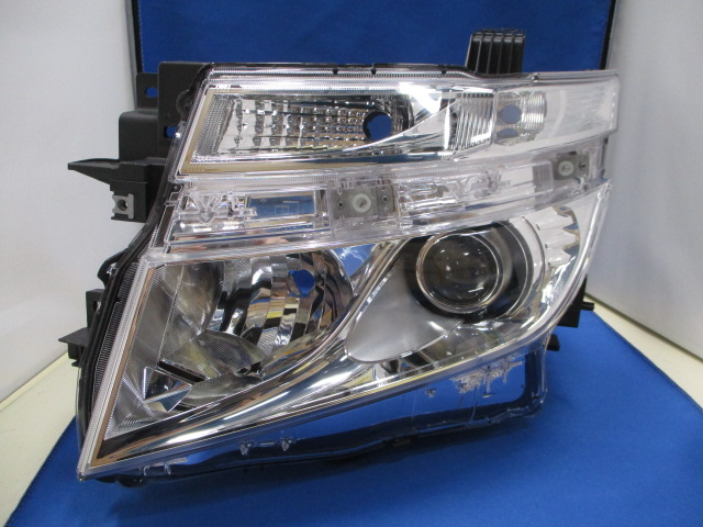 即決有】 日産 エルグランド E52 前期 純正 左 ヘッド ライト HID