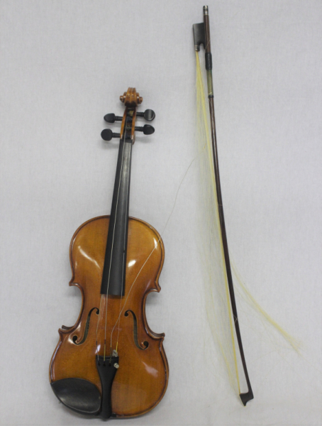 SUZUKI VIOLIN ( スズキバイオリン ) 鈴木バイオリン No.230 アウト １０１５ＥＢ SUZUKI VIOLIN スズキ ビンテージバイオリン 3/4 No.620 製作634番 1975年 ハードケース付属