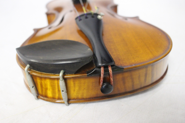 SUZUKI VIOLIN ( スズキバイオリン ) 鈴木バイオリン No.230 アウト １０１５ＥＢ SUZUKI VIOLIN スズキ ビンテージバイオリン 3/4 No.620 製作634番 1975年 ハードケース付属