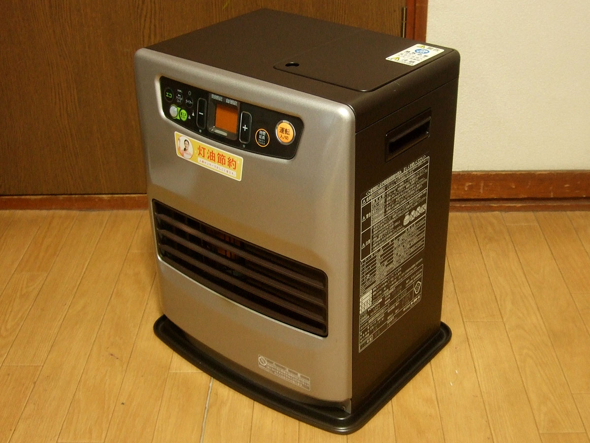 トヨトミアンティークストーブ 石油ファンヒーター 暖炉型 石油ファン