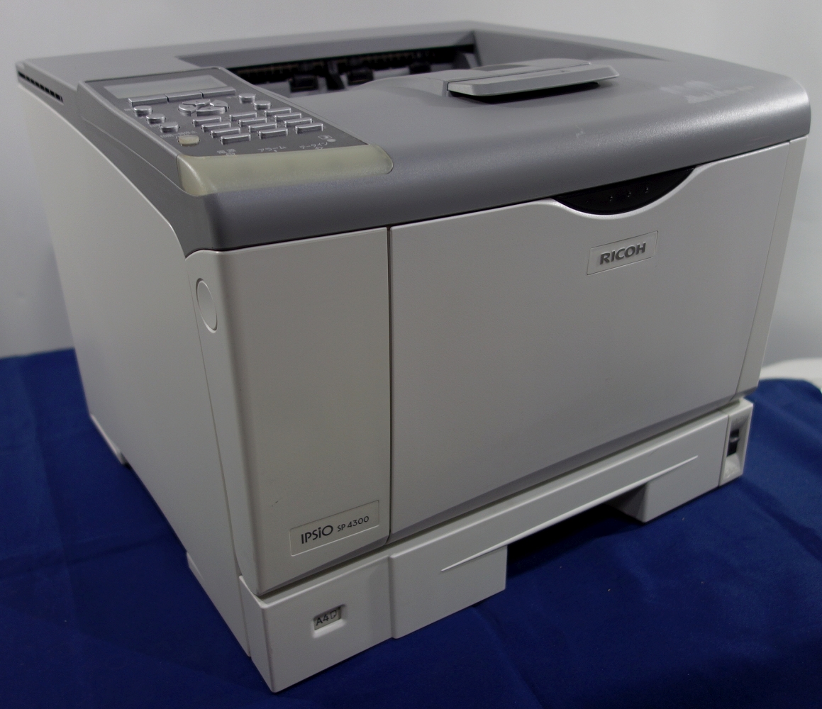 赤字超特価，爆買い RICOH A4モノクロレーザー IPSiO SP4300 USB LAN 総印刷枚数3648枚 リコー プリンタ 即日発送 一週間返品保証 H17102323(リコー)｜売買されたオークション情報、yahooの商品情報をアーカイブ公開 - オーク リコー