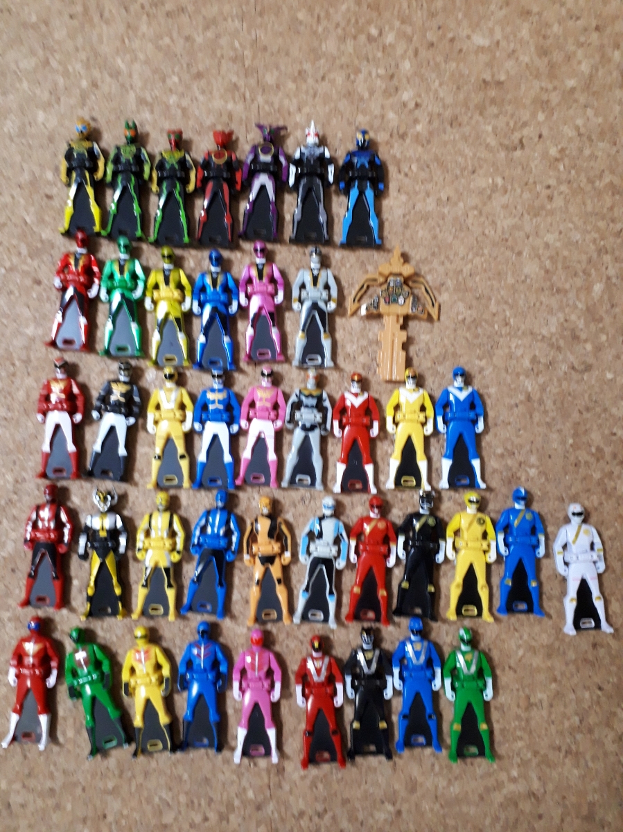 即決☆中古☆スーパー戦隊☆ゴーカイジャー☆まとめ売り☆プレゼントに！！