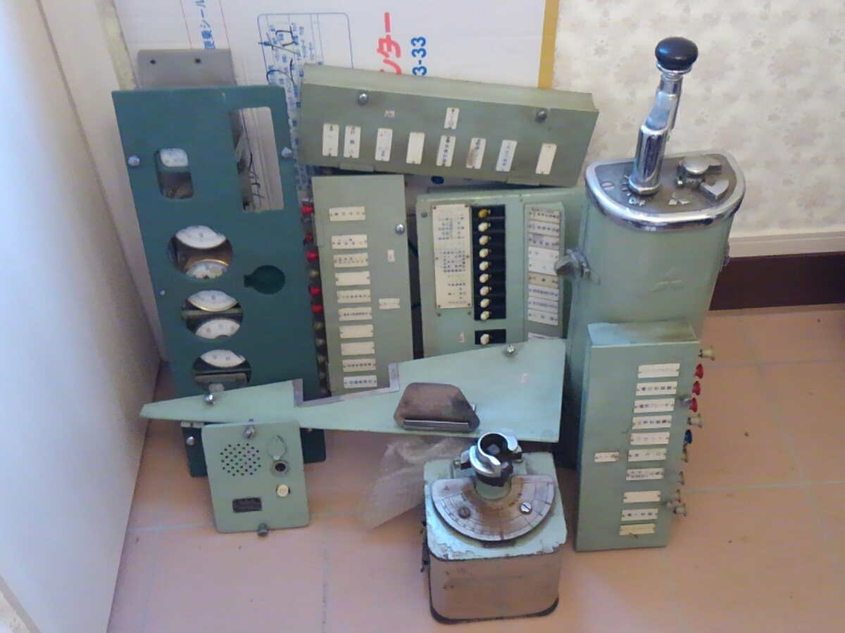 運転台製作に！】京急1000形運転台機器まとめて