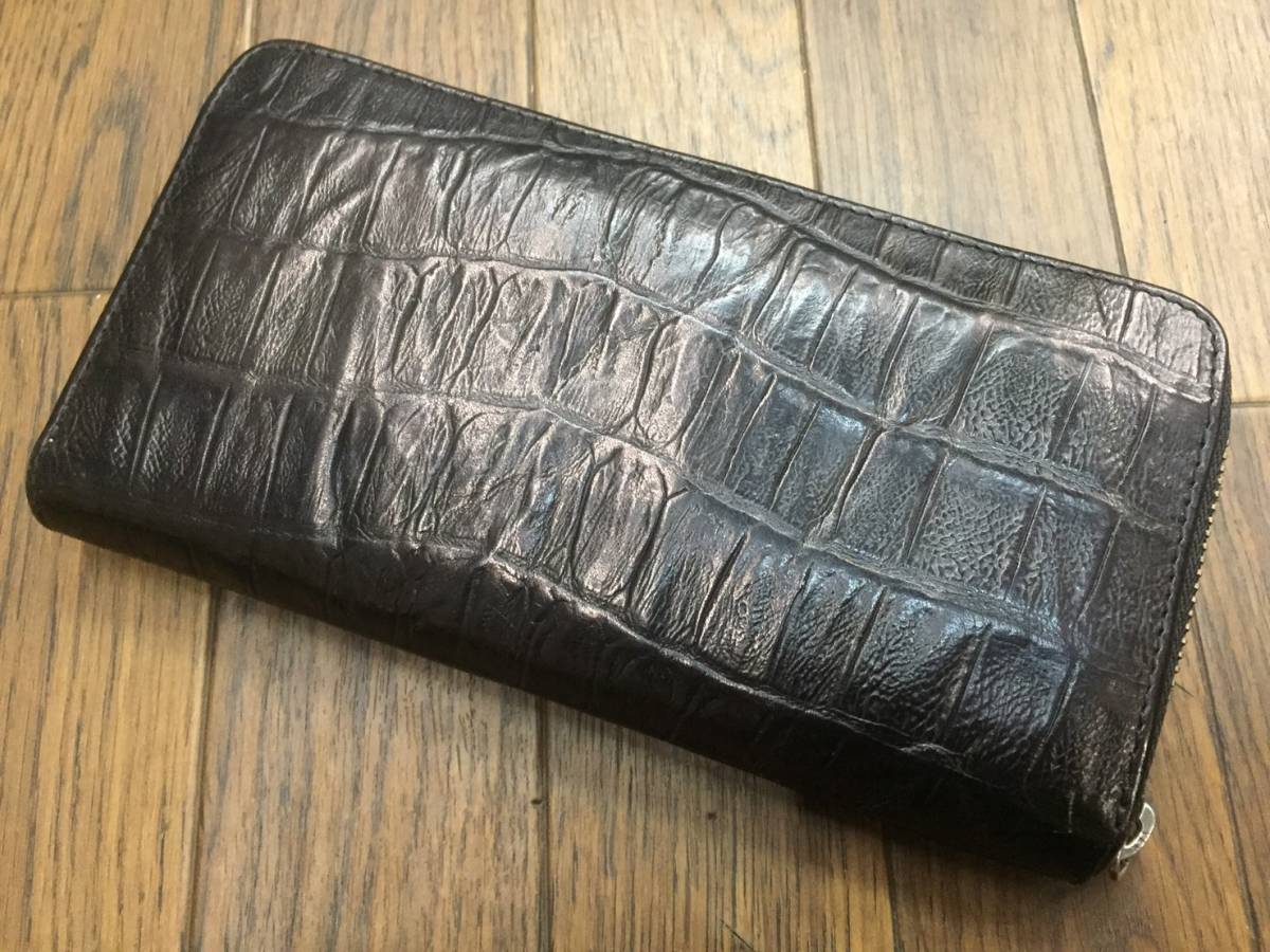 ディーゼルのクロコダイル型押しラウンドファスナー長財布 メンズ 長