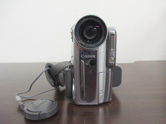 miniDVのダビングに！ Canon ビデオカメラ iVIS HV20 01 miniDVの