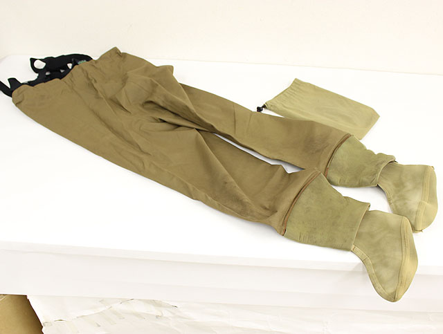 モンベル ゴアテックス チェストハイウェーダー Sサイズ