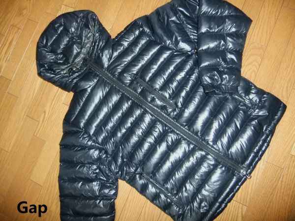 美品 Gap ダウンジャケット S メンズ 光沢 黒紺 軽くて暖かい 超便利 