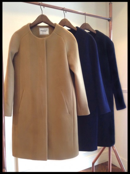 美品Deuxieme Classeノーカラーコート ウールビーバー トラペーズ コート ウールビーバートラペーズコート黒ブラック