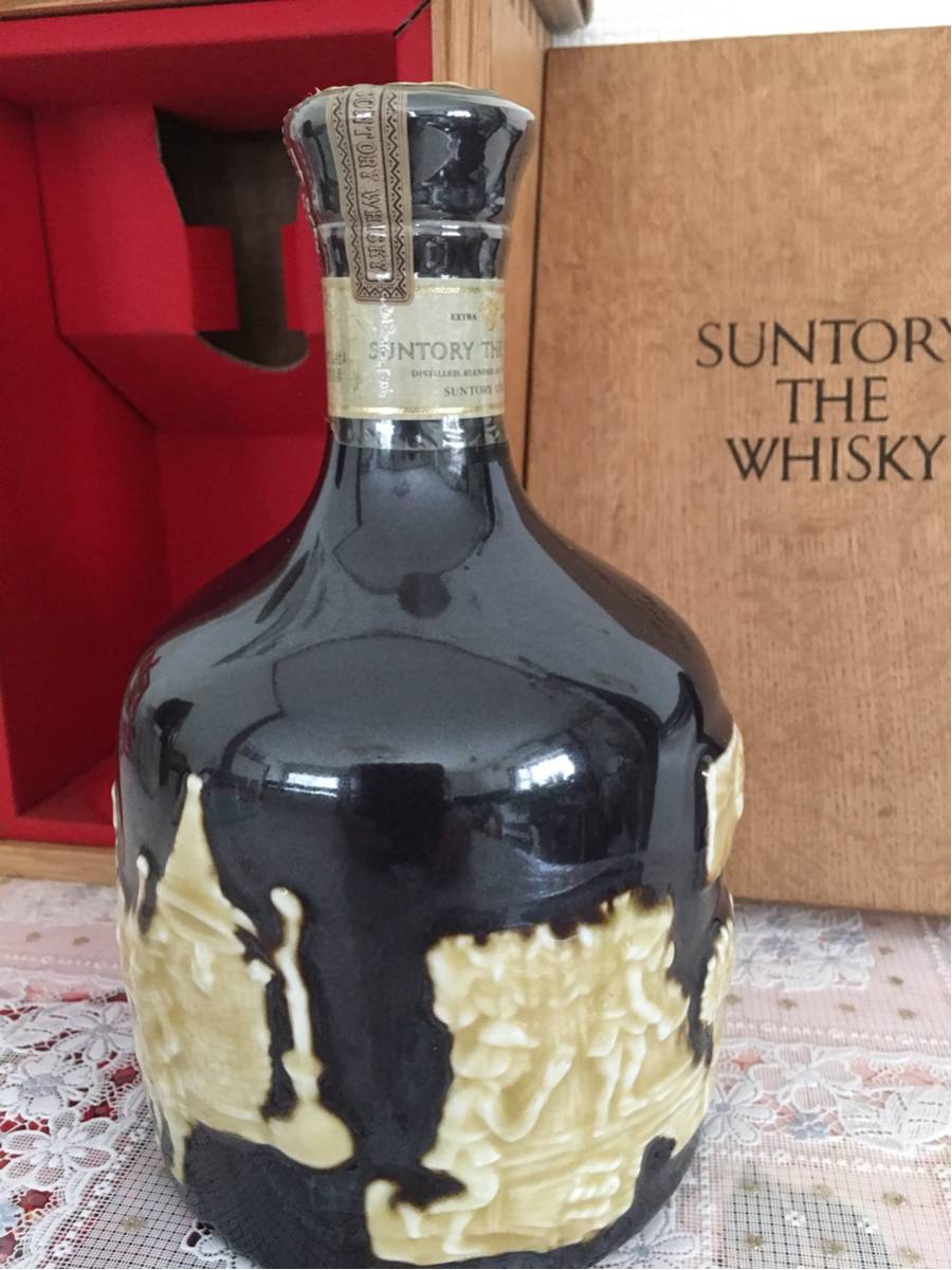 未開封 冷暗所保管 サントリー ザ ウイスキー 750ml 43度 有田焼 陶器