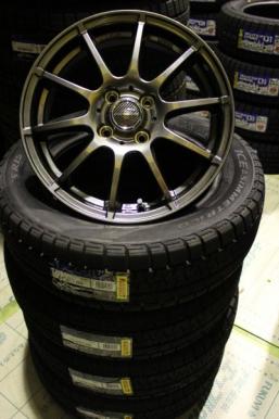 ホイールのみ 限定特価！ 軽量鋳造 SCHNEIDER StaG 5.5J-15+45 4H/100 & 16年製 Pi IAS 175/65R15 4本SET キューブ スイフト イグニス IQ フィット など 4本セット SCHNEIDER StaG (15インチ