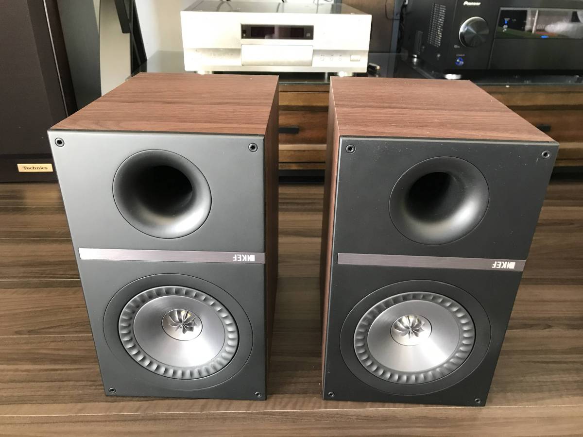 KEF Q300 ヨーロピアンウォールナット ペア ブックシェルスピーカー