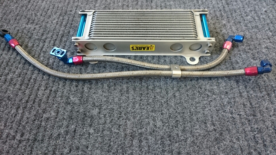 EARL'Sオイルクーラーゼファー1100