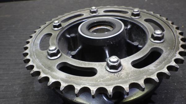 カワサキ ZZ-R1100 ZXT10D リアスプロケット ハブ付き K86-86 カワサキ